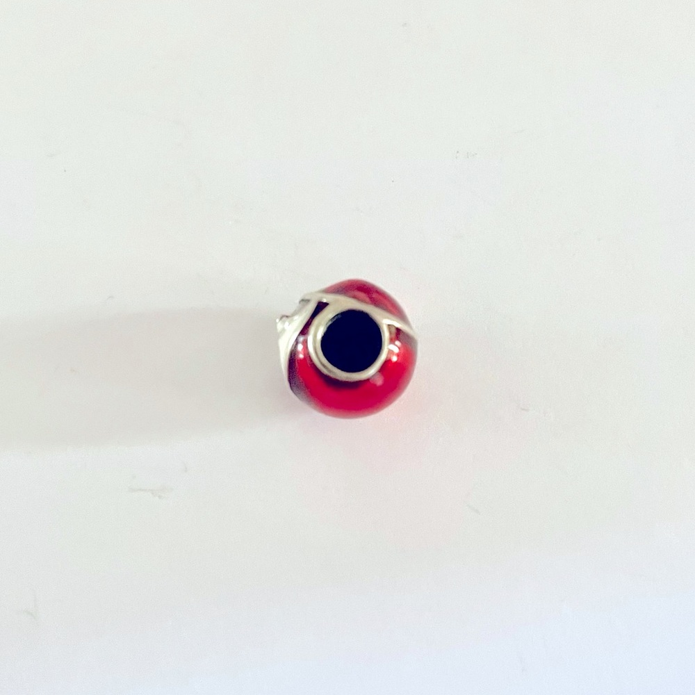 Pandora Jolly Santa Charm - Picture 3 of 5